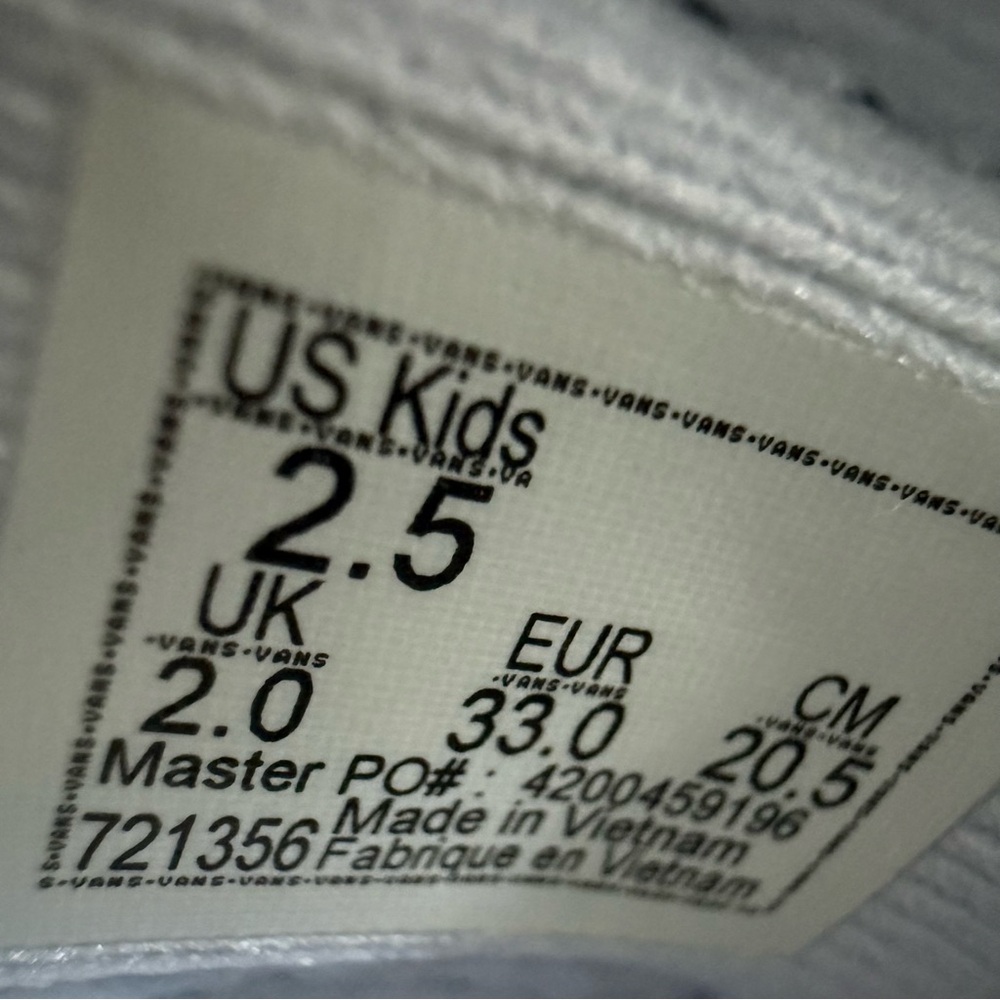 VANS UltraRange V Shoe Multi-Terrain, Easy-On, Cushioning | Size 2.5Y | EUC - Picture 5 of 11
